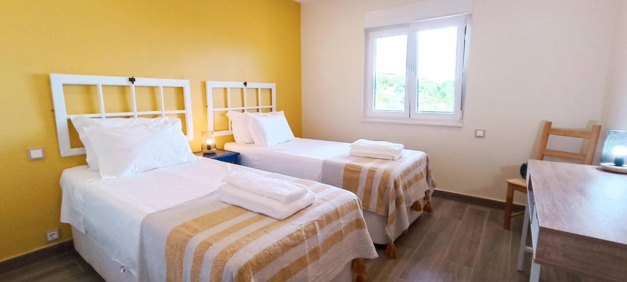 Blue & Yellow Penthouse With Terrace At Balaia Mar البوفيرا المظهر الخارجي الصورة